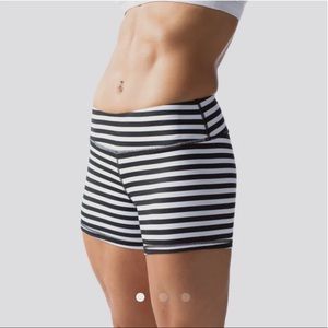 EUC Born Primitive size medium Booty Shorts